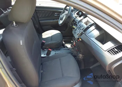 2016 Ford Police Interceptor z USA, uszkodzony, nr VIN 1FAHP2MKXGG155166